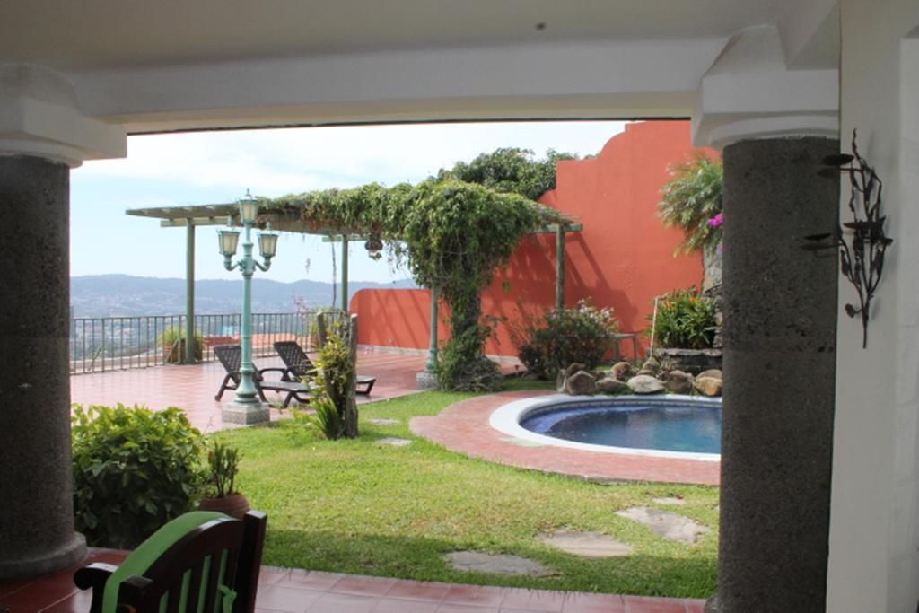 Hotel Boutique Valverde Cumbres De La Escalon Mejicanos Luaran gambar