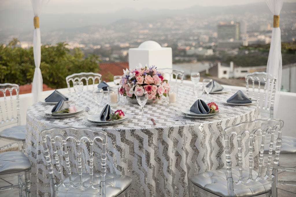 Hotel Boutique Valverde Cumbres De La Escalon Mejicanos Luaran gambar