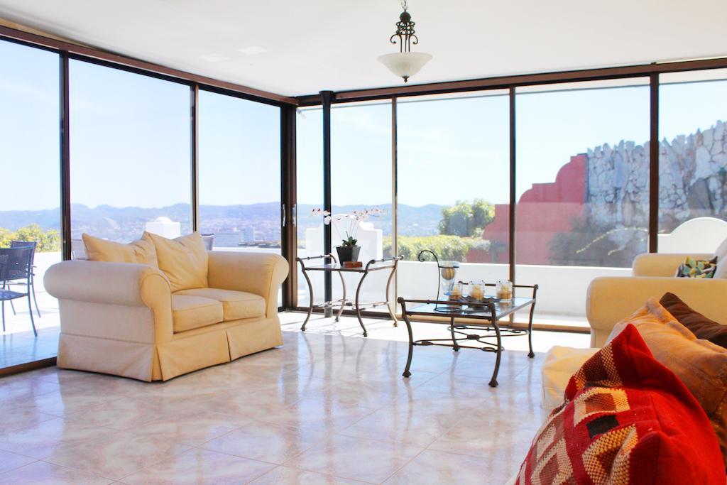 Hotel Boutique Valverde Cumbres De La Escalon Mejicanos Luaran gambar